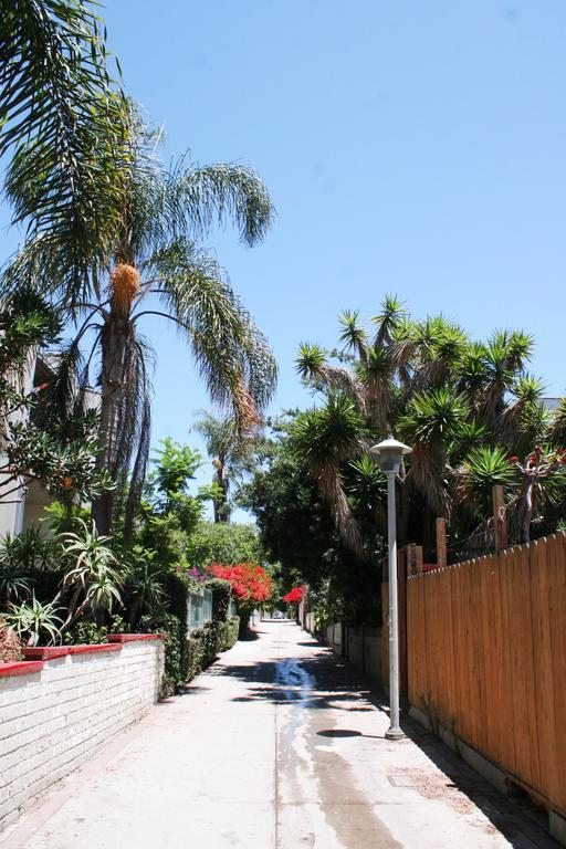 Ellison Suites Los Angeles Bagian luar foto