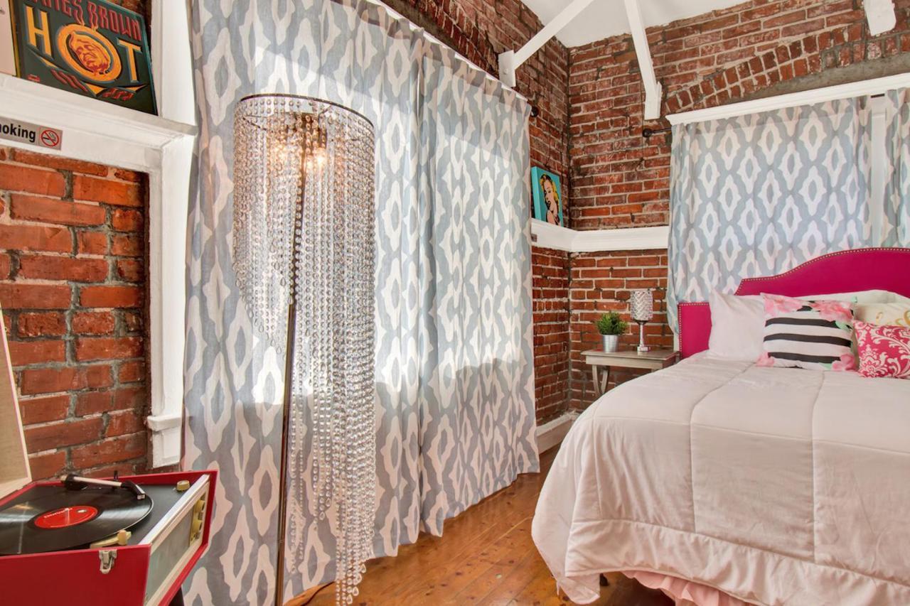 Ellison Suites Los Angeles Bagian luar foto