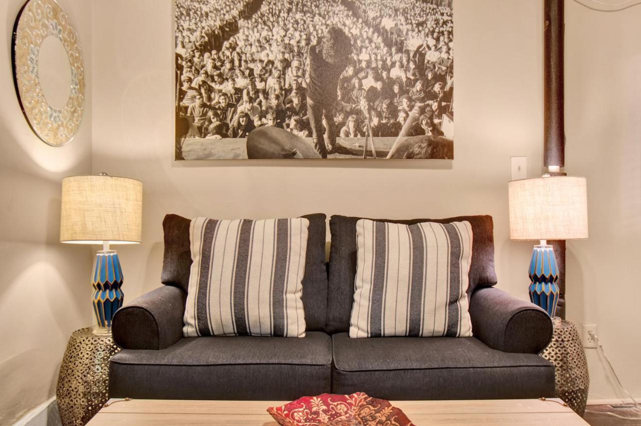 Ellison Suites Los Angeles Bagian luar foto